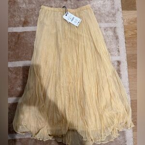 Zara Soft Yellow Maxi Skirt